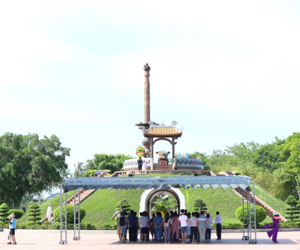 Tourphongnhaquangtri 4