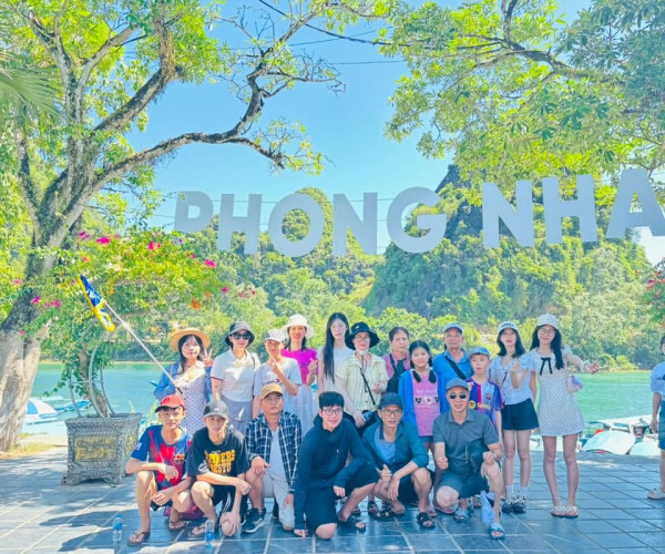 Tourphongnhaquangtri