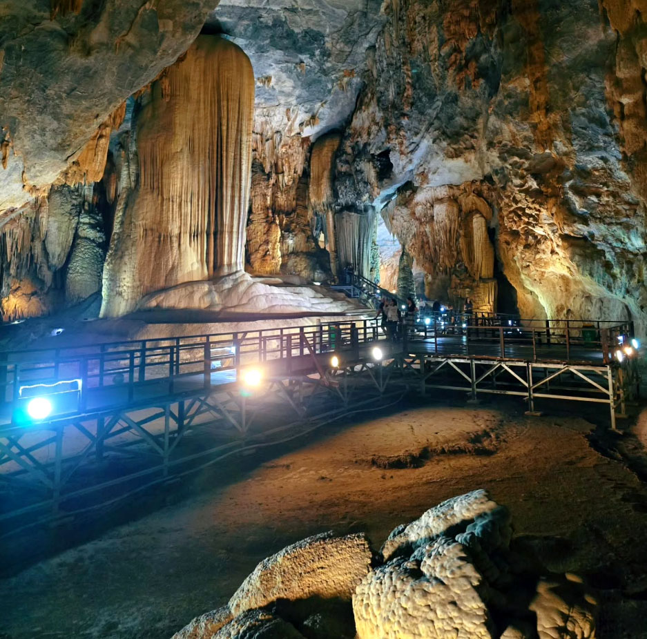 Không gian bên trong Động Thiên Đường