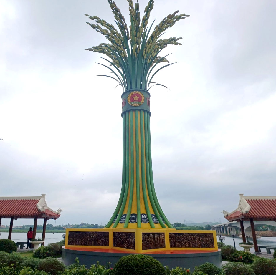 Biểu tượng bó lúa gồm 16 bông lúa vươn cao